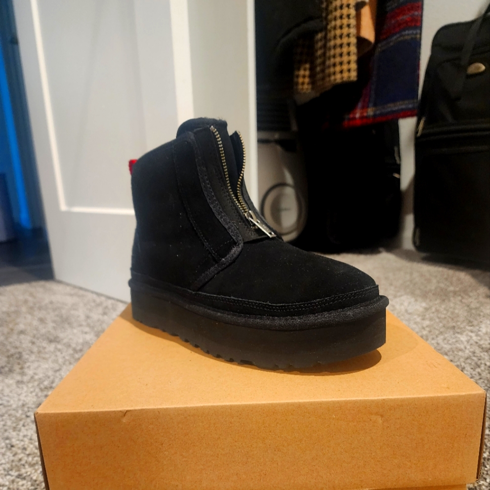 Ugg Neumel Platform Boot